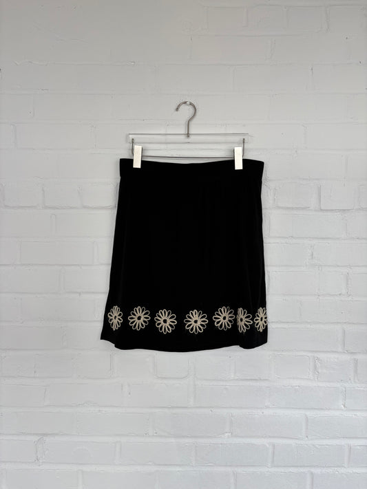 Agnés B Wool Blend Embroidered Flower Skirt